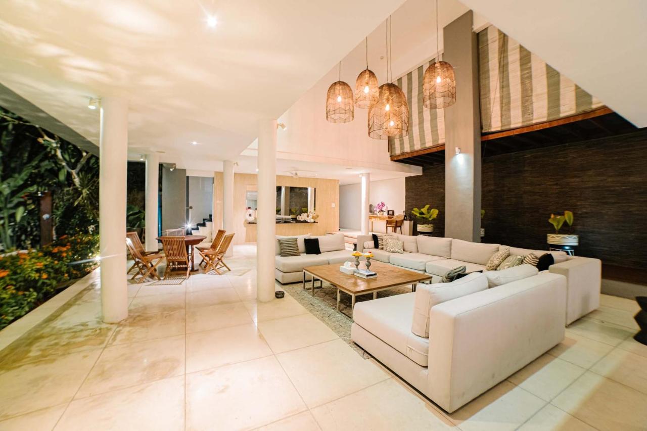 Cassamia Bali - Spacious Luxury 5 Bedroom Villa Jimbaran  Exterior photo